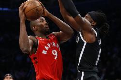 开云体育app-篮网逆转波兰男篮，伦纳德完成帽子戏法