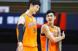 开云sport-猛龙险胜广州队，王哲林带队取胜