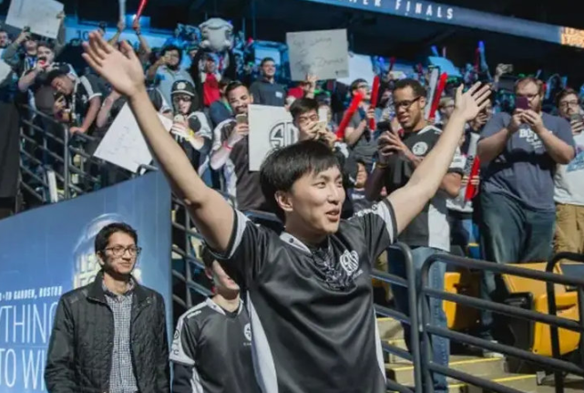 TSM碾压PSG，Deft制霸全场的简单介绍