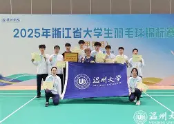 日本羽毛球队鏖战印尼羽毛球队,斯里坎特统治全场 日本羽毛球队鏖战印尼羽毛球队,斯里坎特统治全场