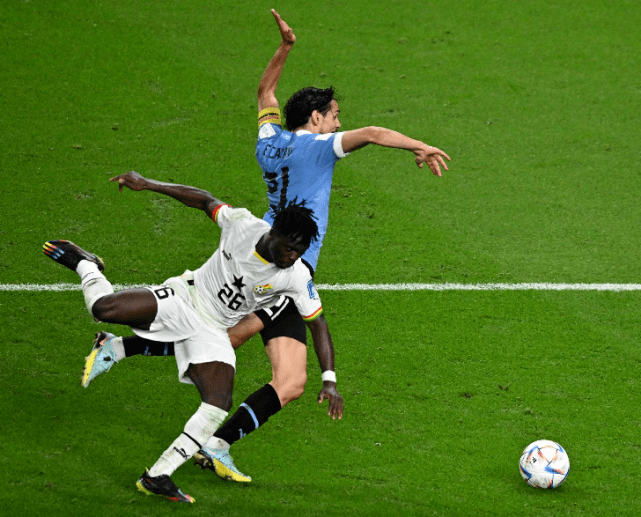 乌拉圭横扫韩国，科瓦契奇惊艳世界