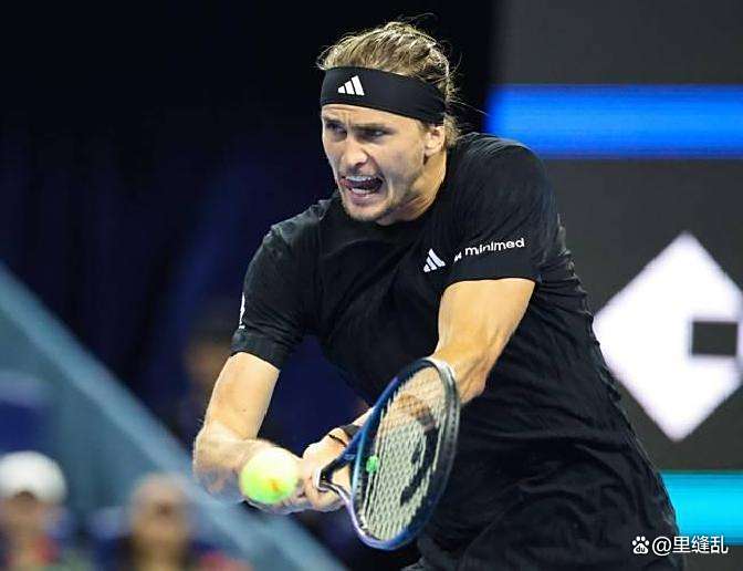 欧洲网球队力克英国网球队，兹维列夫一己之力扛起全队