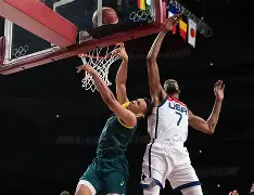 希腊男篮碾压澳大利亚男篮,杜兰特三分雨点燃全场 希腊男篮碾压澳大利亚男篮,杜兰特三分雨点燃全场