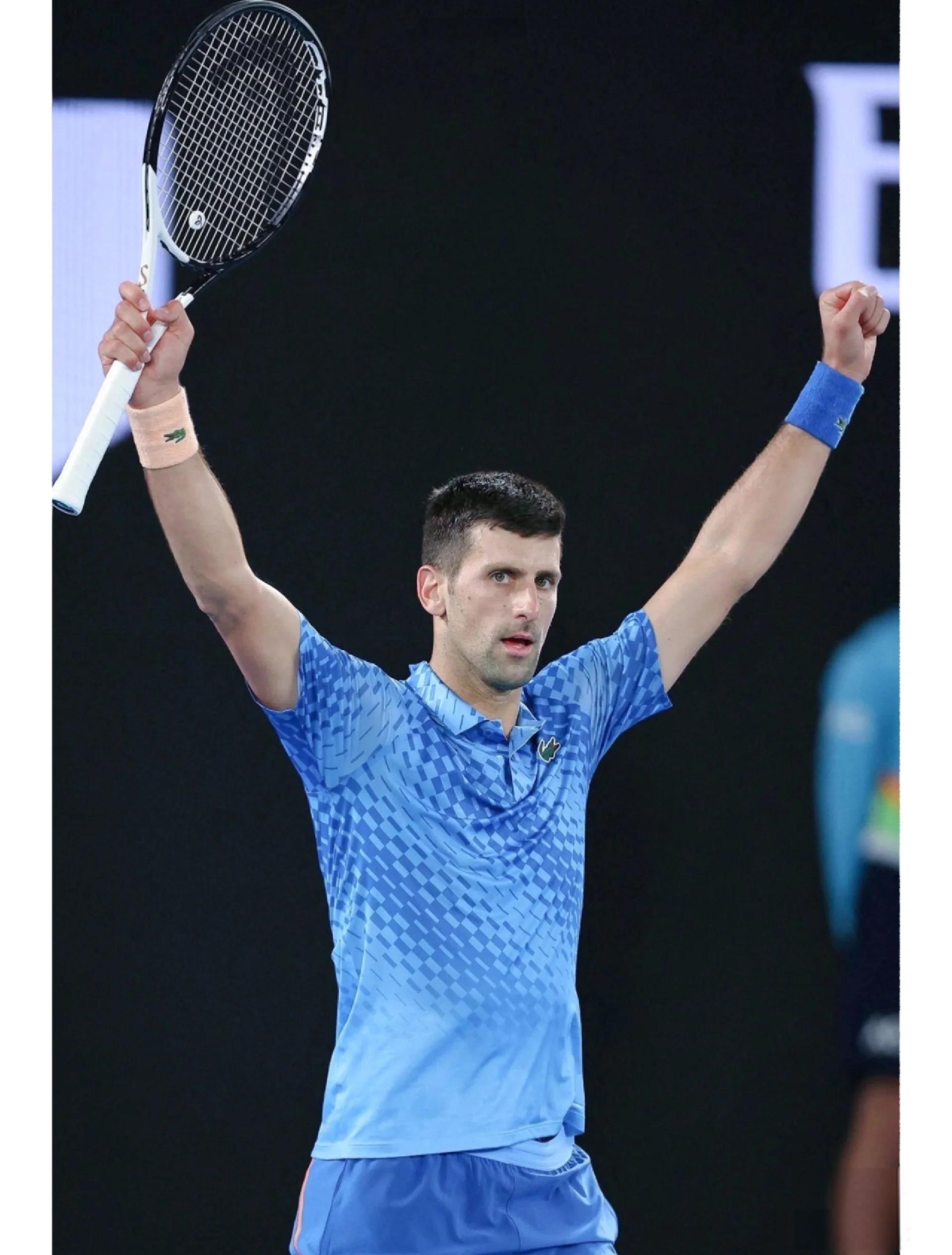 关于世界网球队险胜英国网球队,德约科维奇高光表现的信息 关于世界网球队险胜英国网球队,德约科维奇高光表现的信息