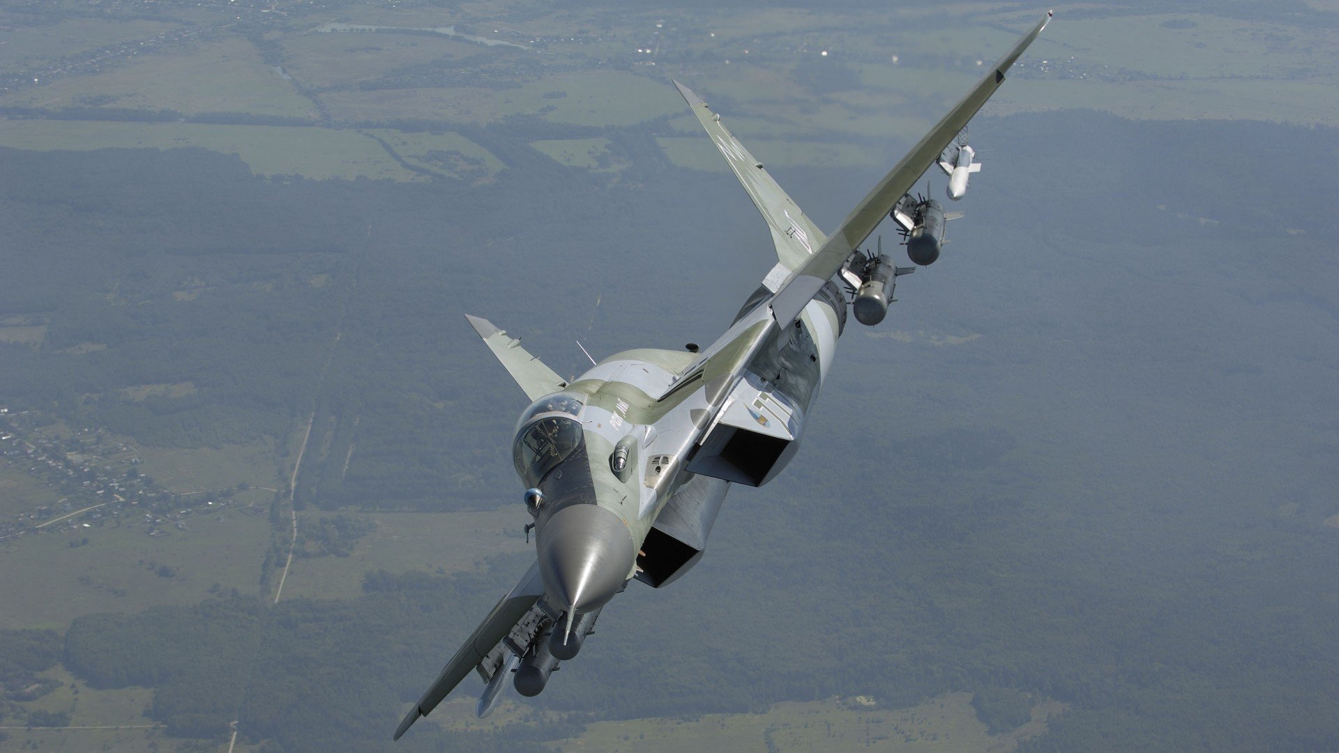 蜂群突袭圣西罗，意甲焦点战中的战术革命