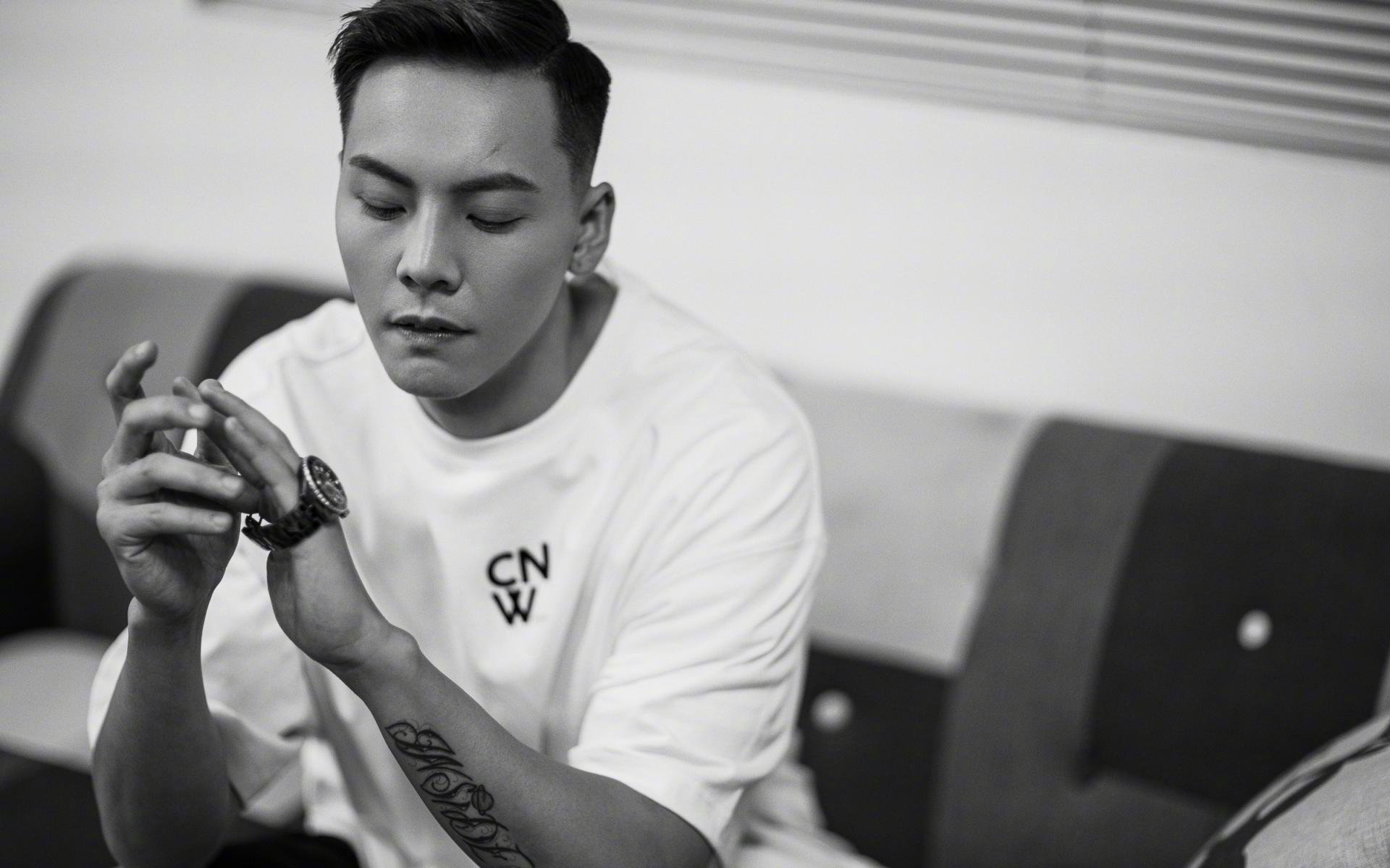 最后一舞,当36岁的C罗在2026半决赛完成致命一击,智利人的钢铁防线轰然崩塌